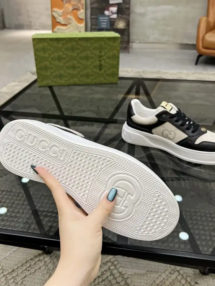 hype Gucci Sneakers