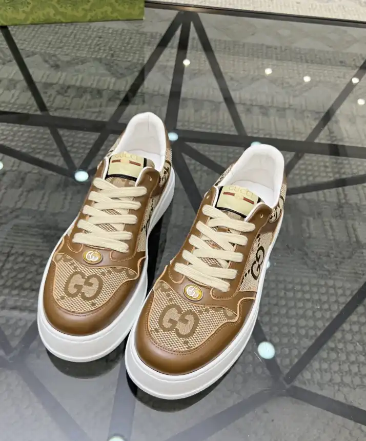 hype Gucci Sneakers