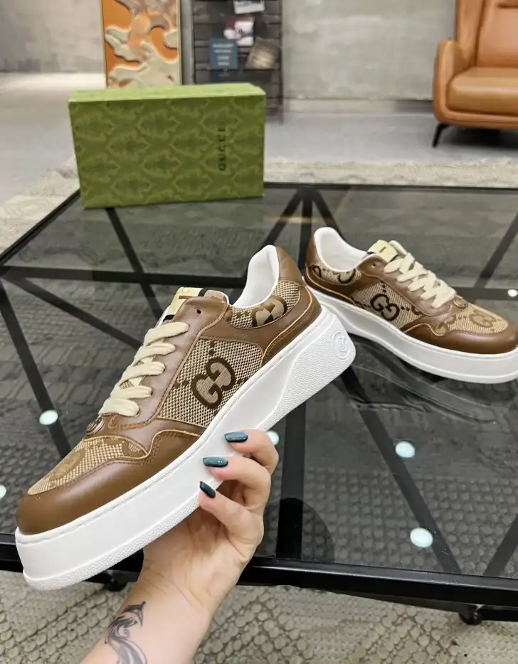 hype Gucci Sneakers