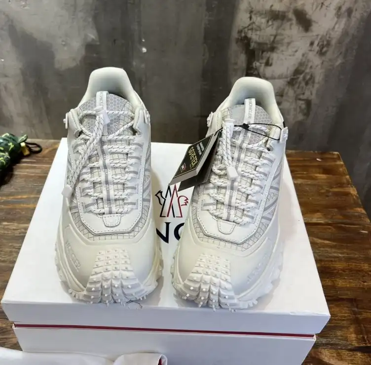 hype Moncler Sneakers