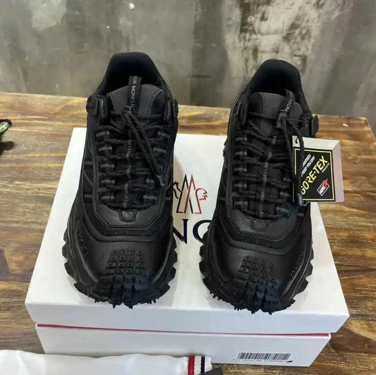 hype Moncler Sneakers