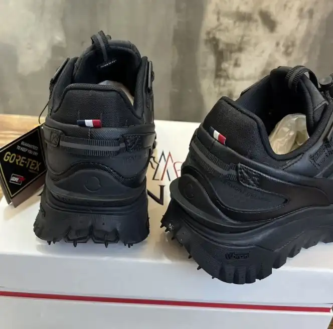 hype Moncler Sneakers