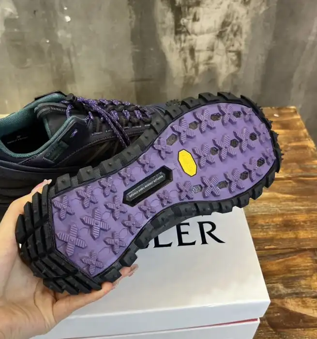 hype Moncler Sneakers