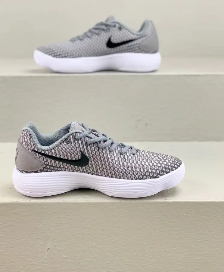 hype Nike Sneakers