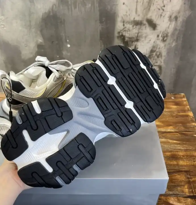 hype Balenciaga Sneakers