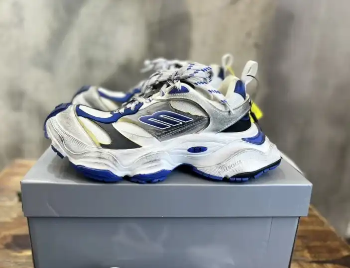 hype Balenciaga Sneakers