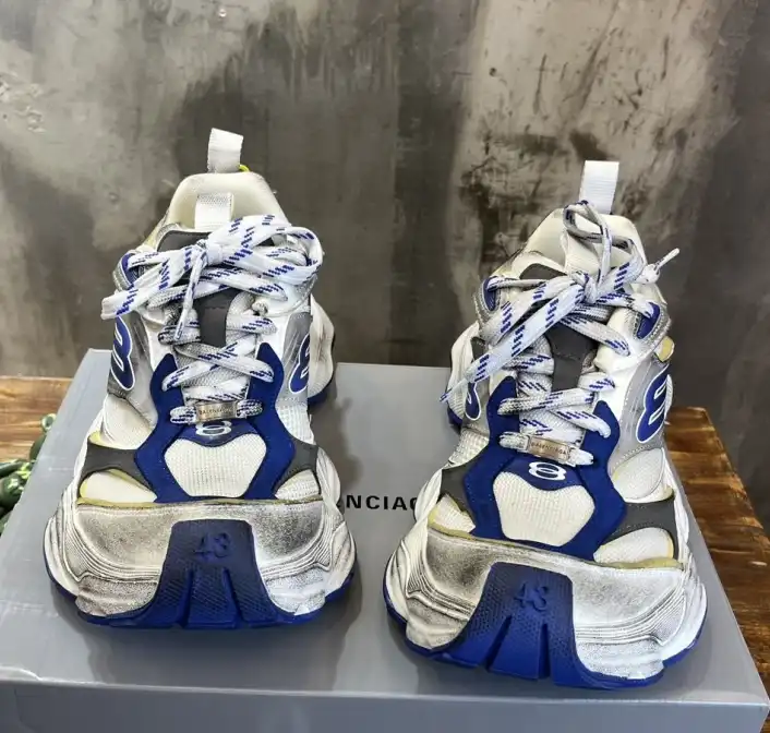 hype Balenciaga Sneakers