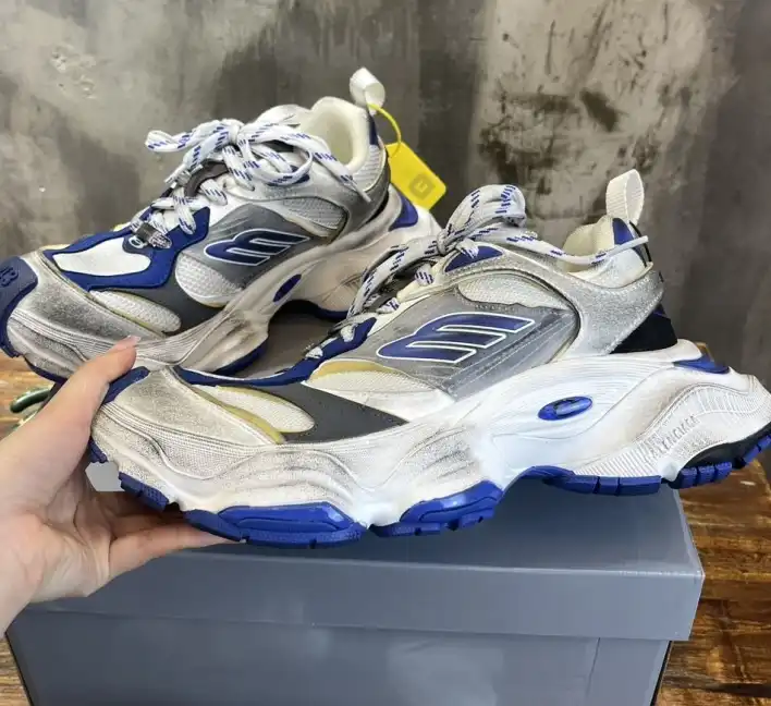 hype Balenciaga Sneakers