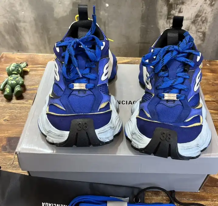 hype Balenciaga Sneakers