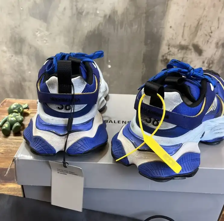 hype Balenciaga Sneakers