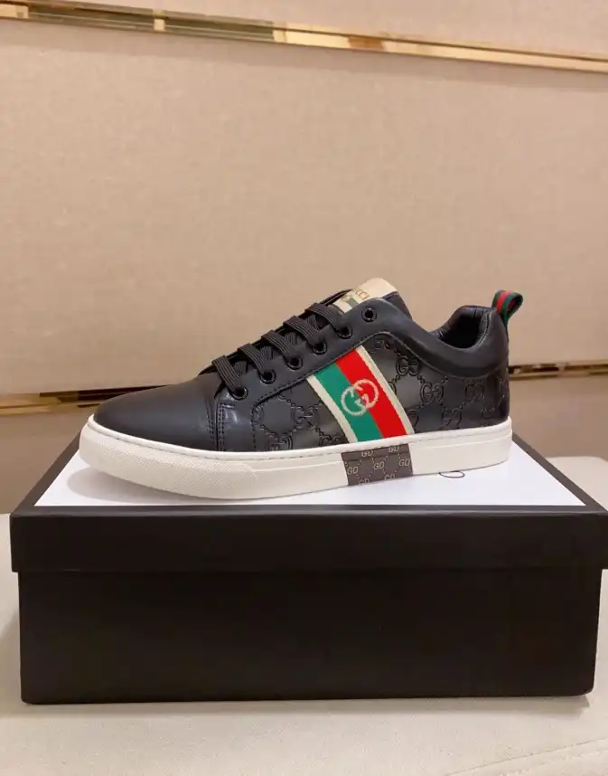 hype Gucci Sneakers