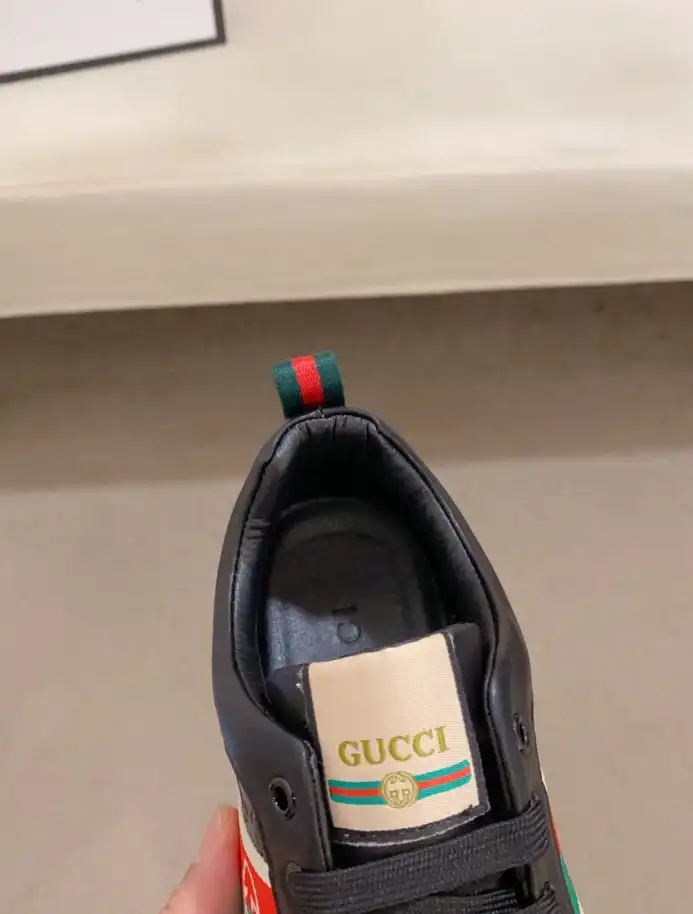 hype Gucci Sneakers