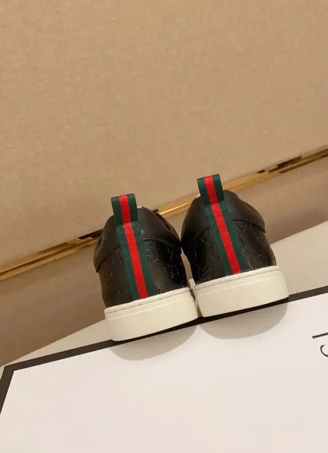 hype Gucci Sneakers