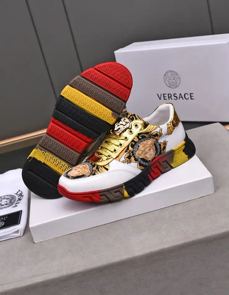 hype Givenchy Sneakers