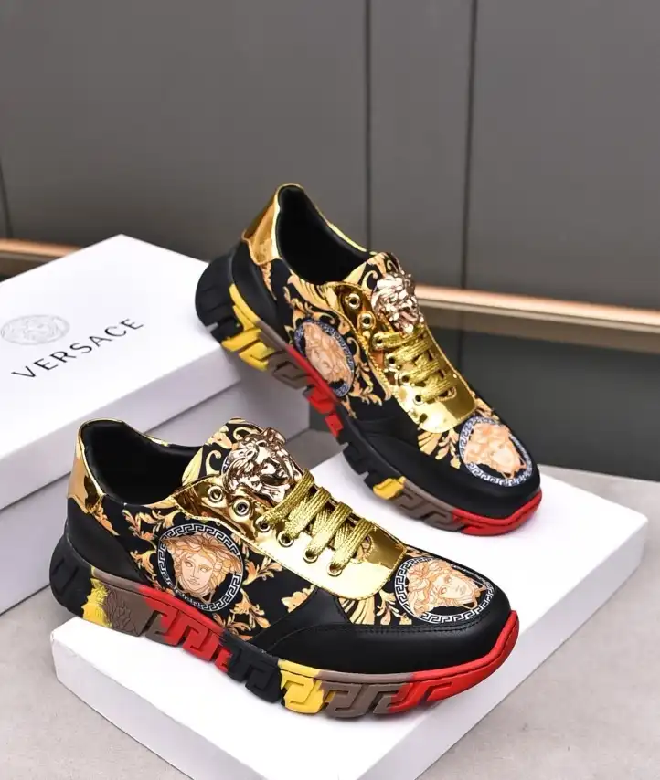 hype Givenchy Sneakers