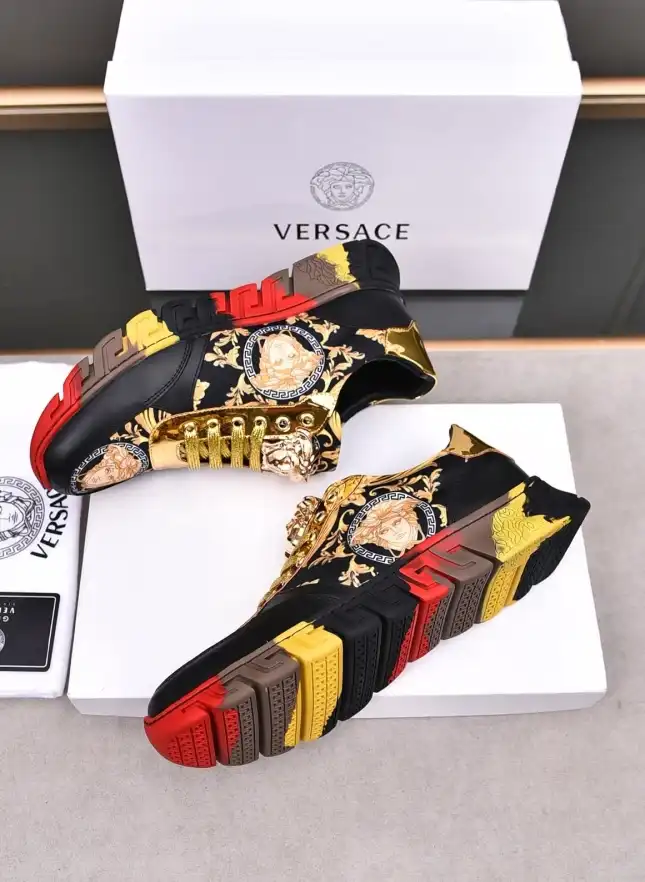 hype Givenchy Sneakers