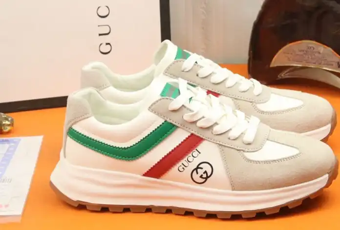 hype Gucci Sneakers