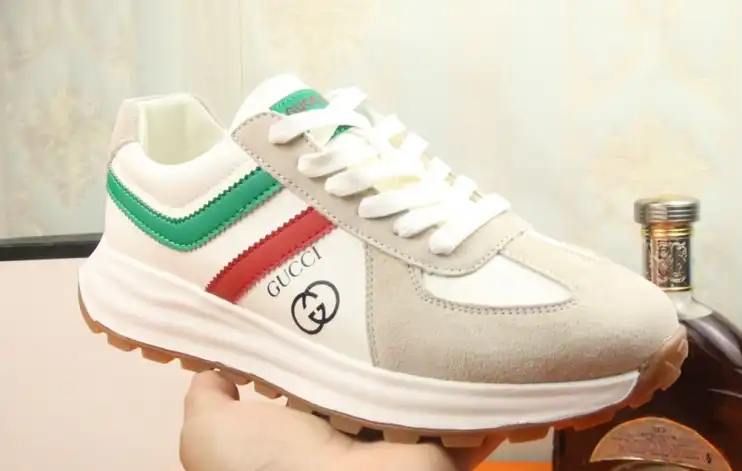 hype Gucci Sneakers