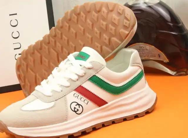 hype Gucci Sneakers