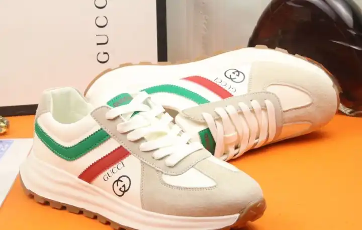 hype Gucci Sneakers