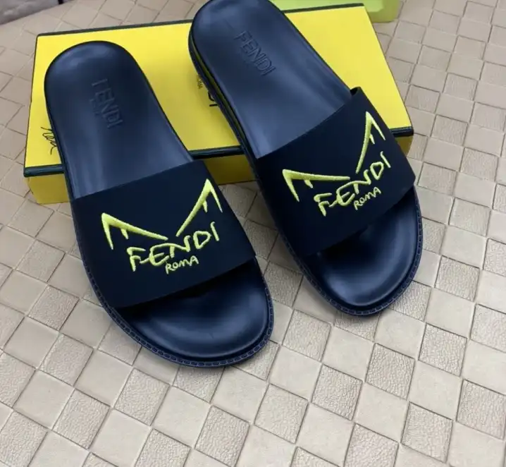 hype Fendi Slippers