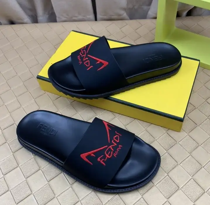 hype Fendi Slippers