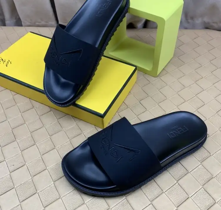 hype Fendi Slippers