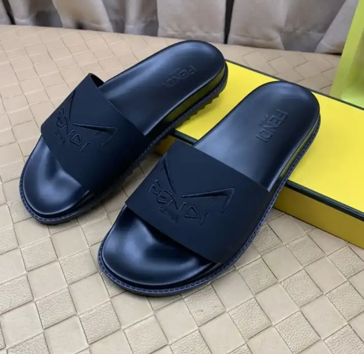 hype Fendi Slippers