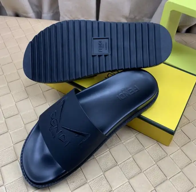 hype Fendi Slippers