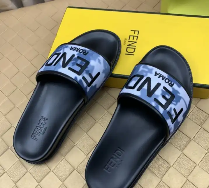 hype Fendi Slippers