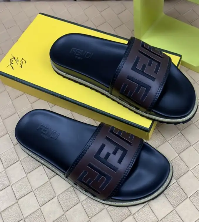 hype Fendi Slippers