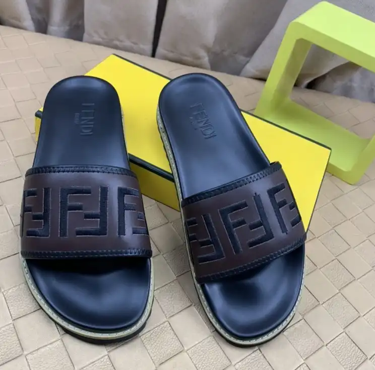 hype Fendi Slippers