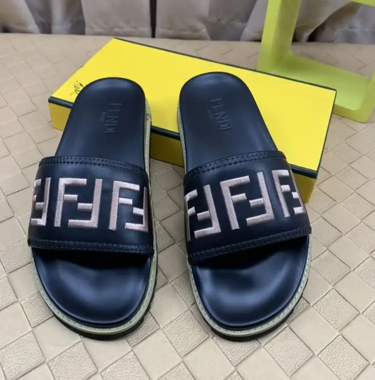 hype Fendi Slippers