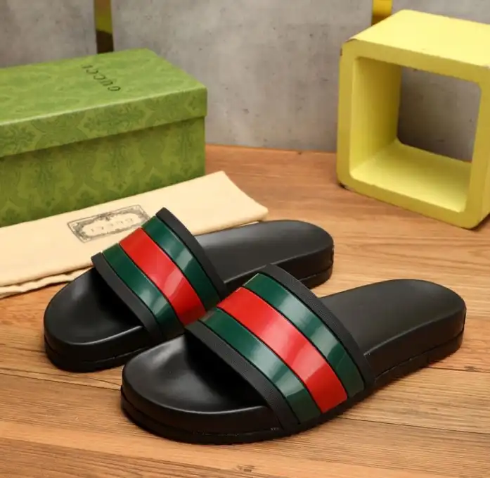 hype Gucci Slippers