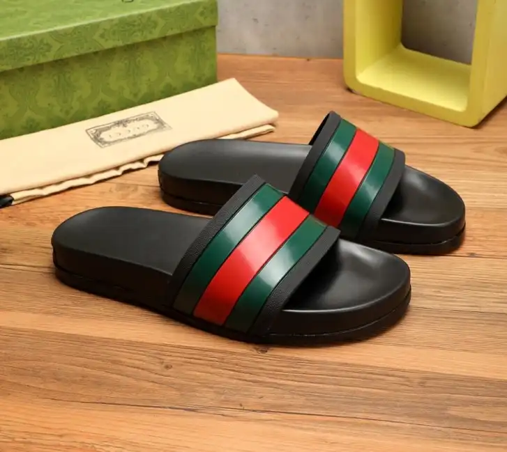 hype Gucci Slippers