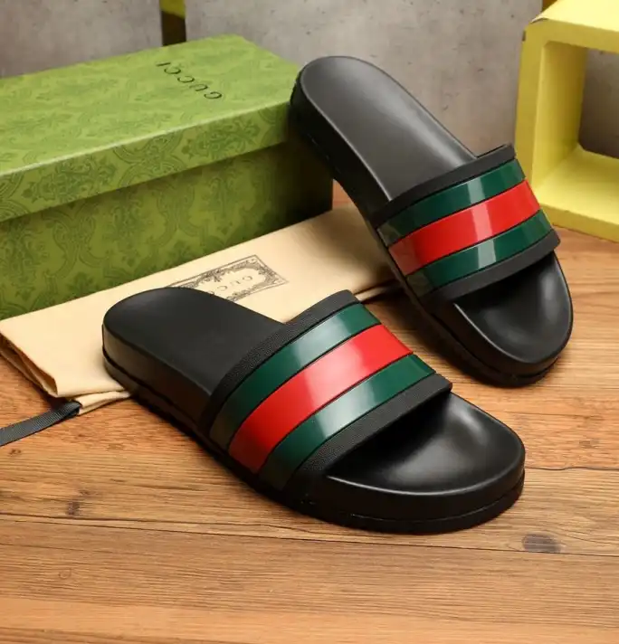 hype Gucci Slippers