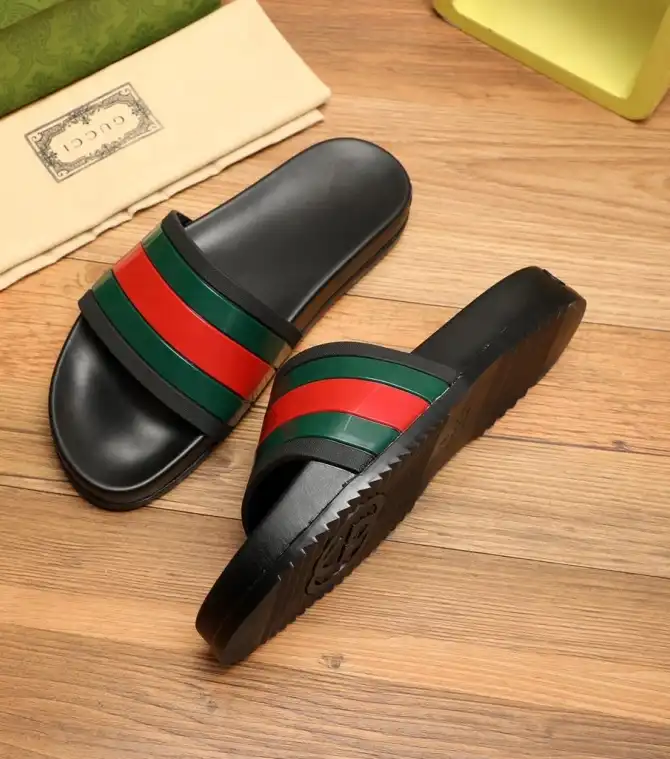 hype Gucci Slippers