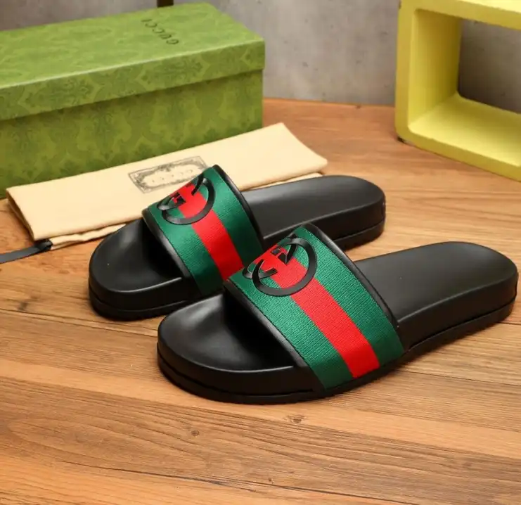 hype Gucci Slippers