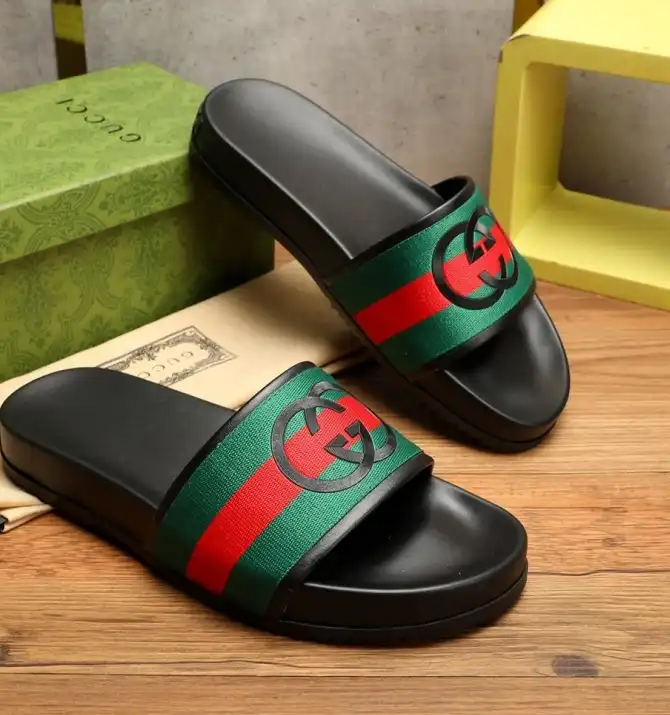 hype Gucci Slippers