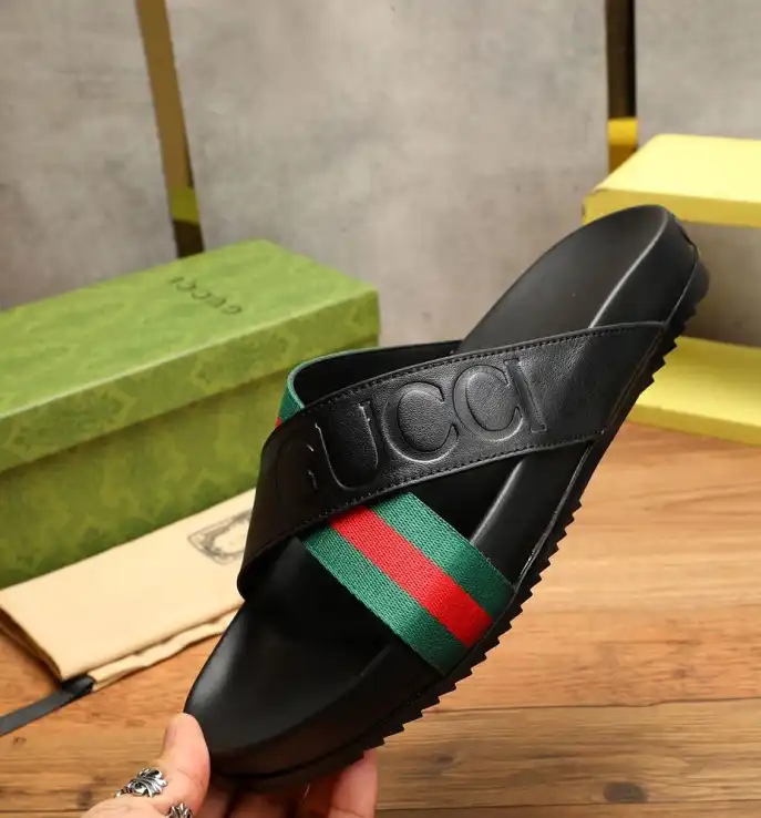 hype Gucci Slippers