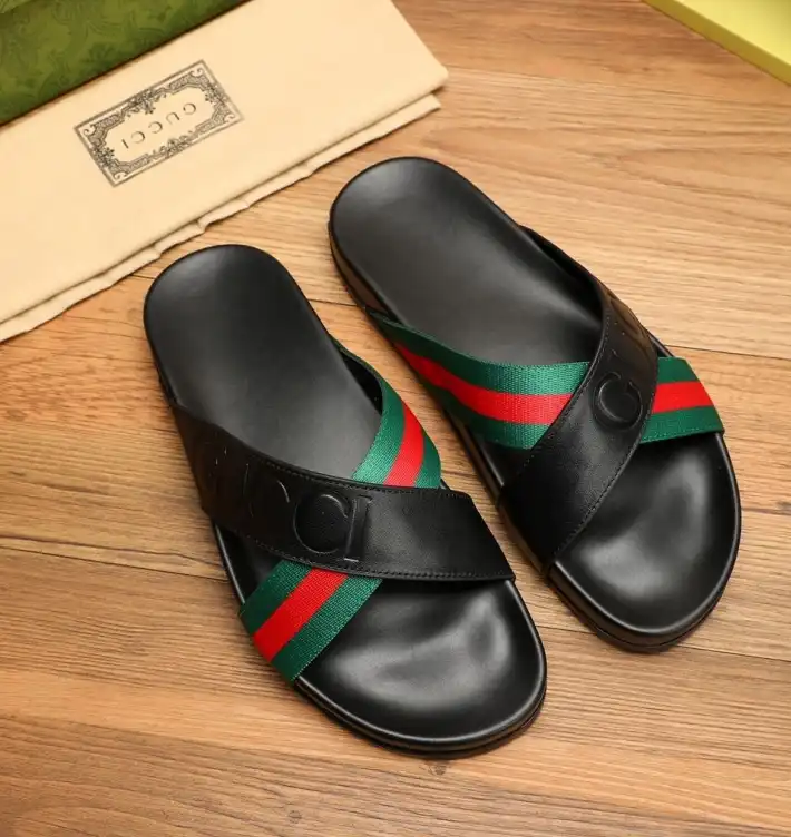 hype Gucci Slippers