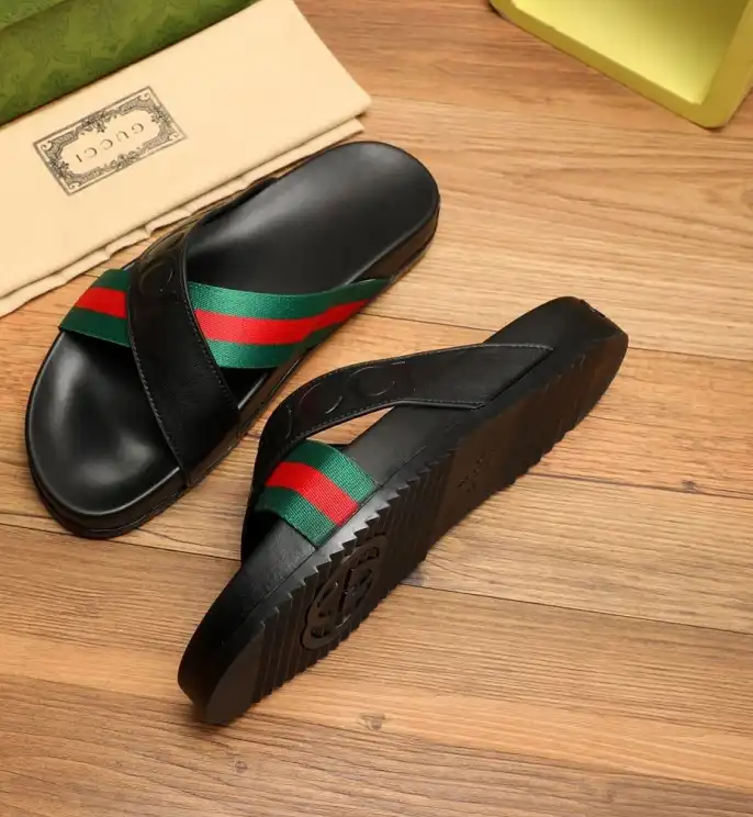 hype Gucci Slippers