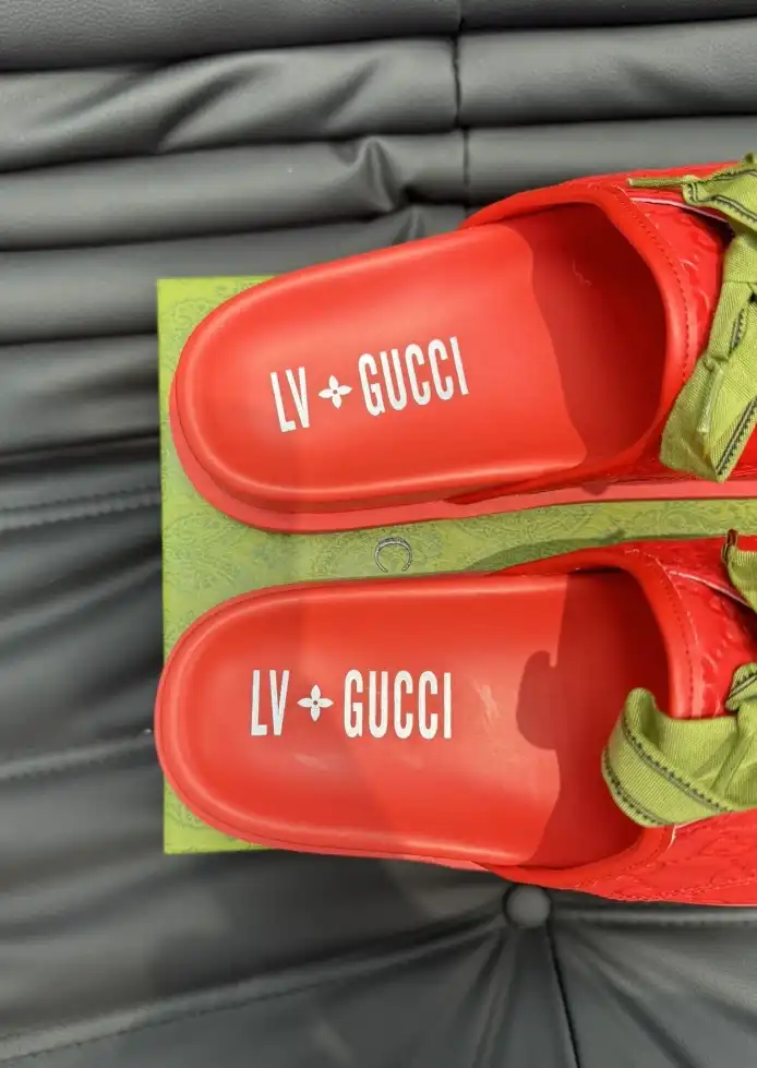 hype Gucci Slippers