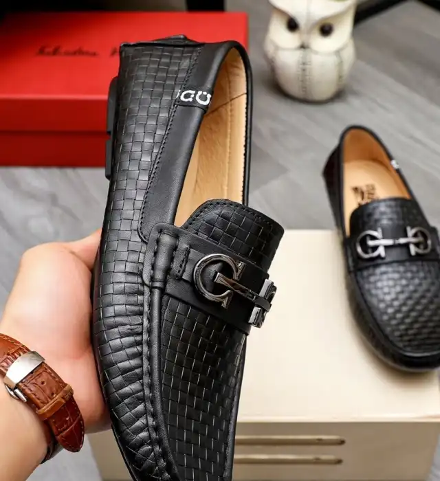 hype Ferragamo Leather Shoes