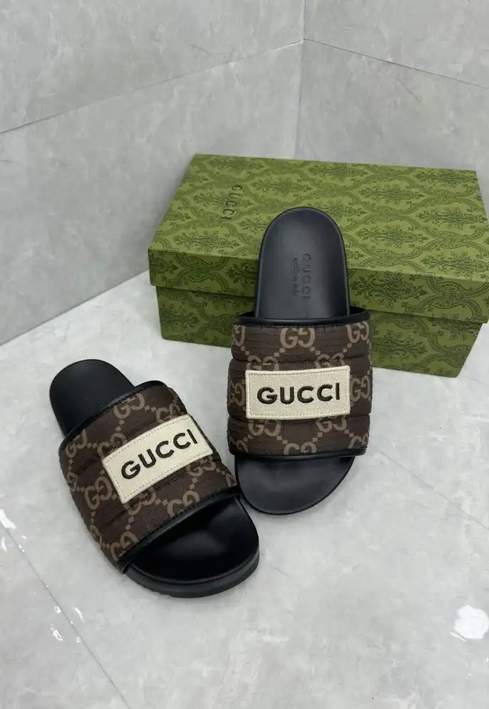 hype Gucci Slippers