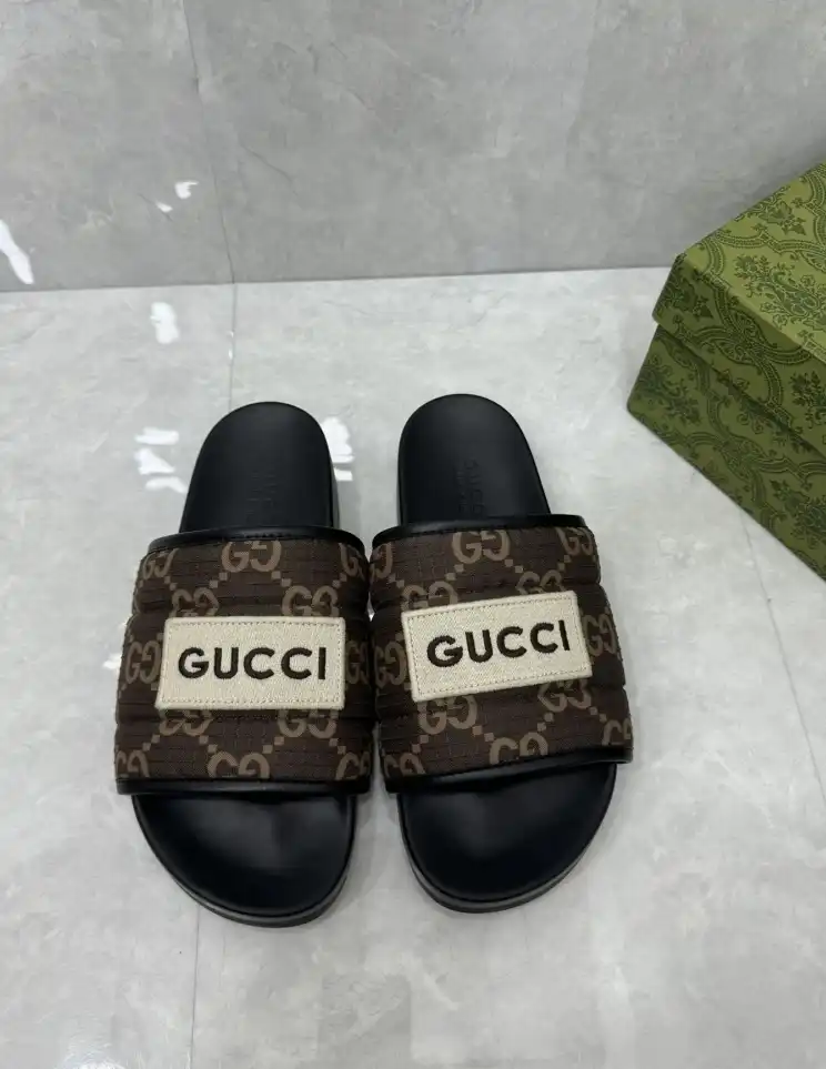 hype Gucci Slippers