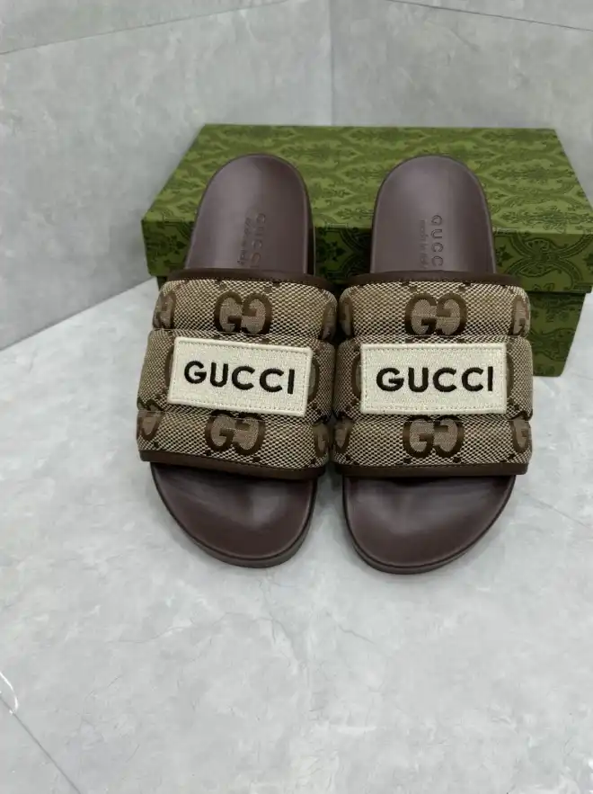 hype Gucci Slippers