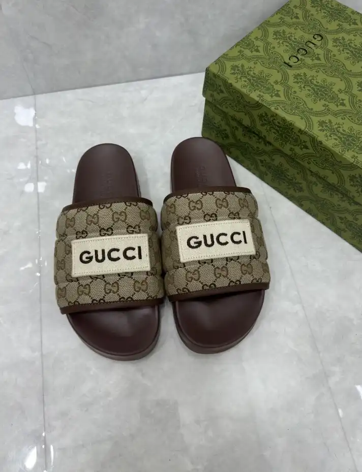 hype Gucci Slippers