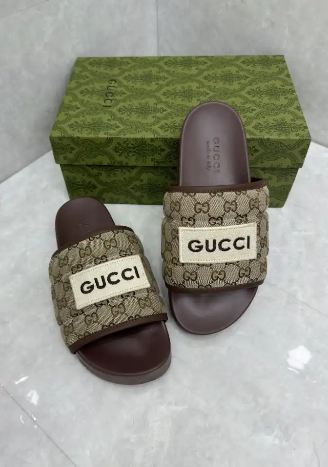 hype Gucci Slippers