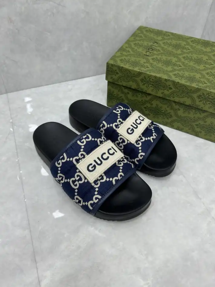 hype Gucci Slippers